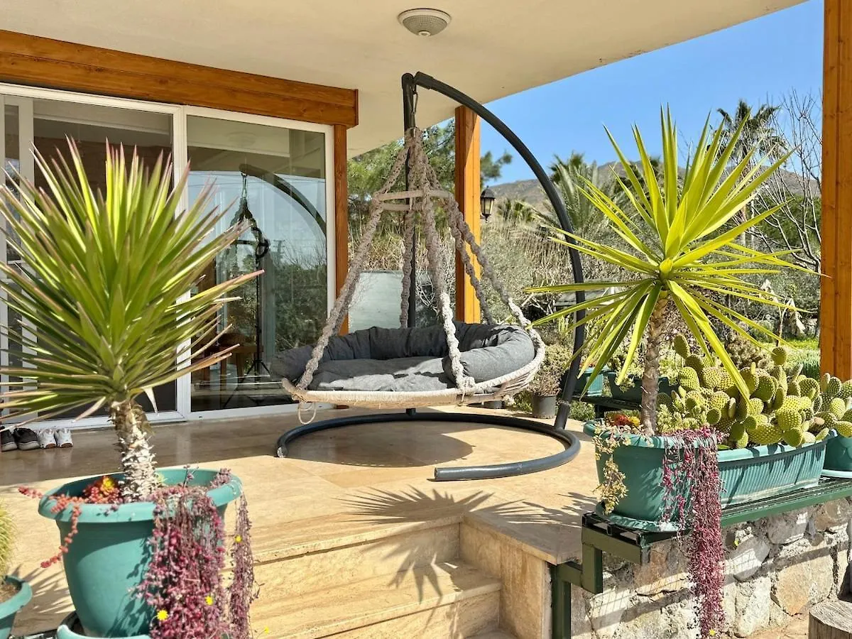 Big Villa With Pool In Marmaris