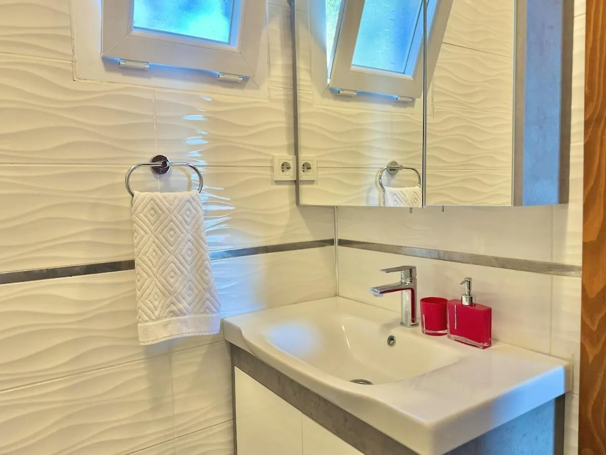 Big Villa With Pool In Marmaris