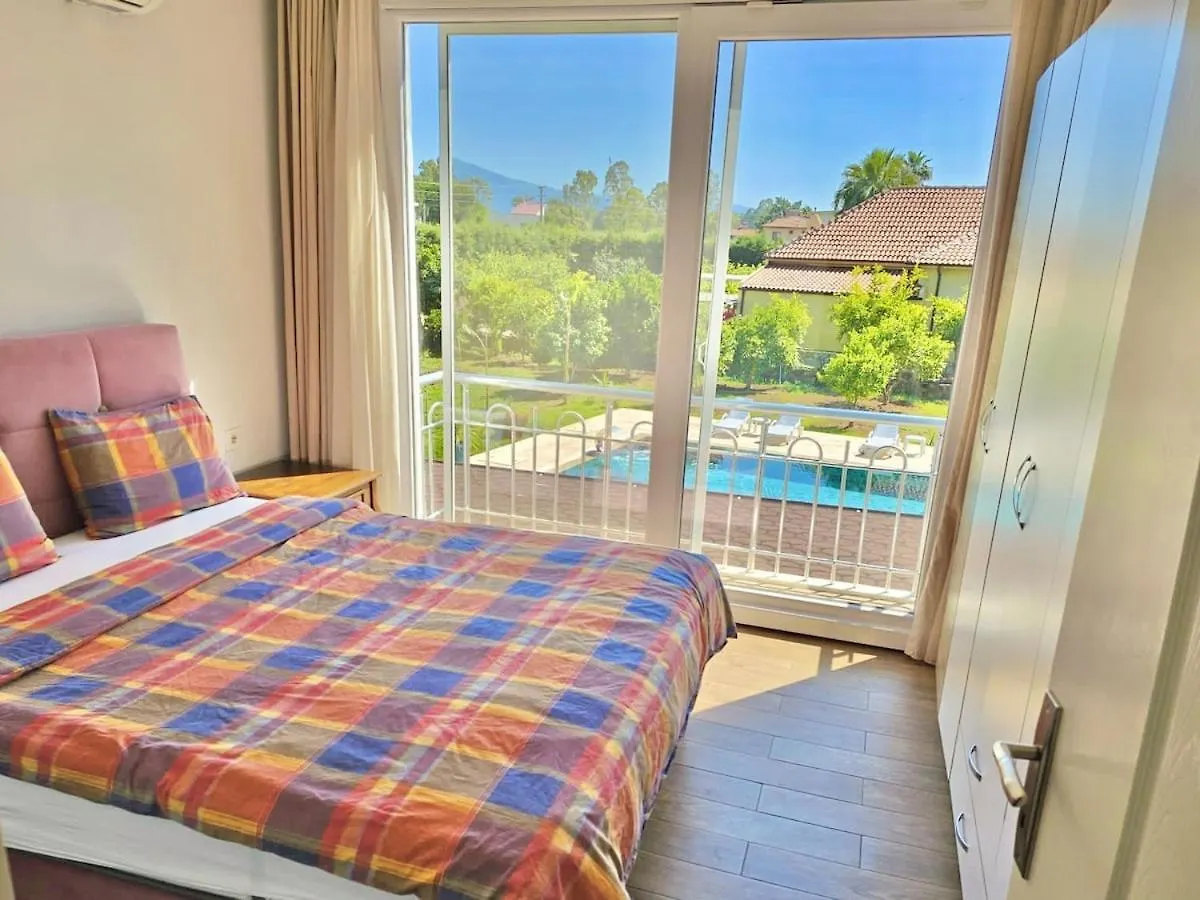 Big Villa With Pool In Marmaris