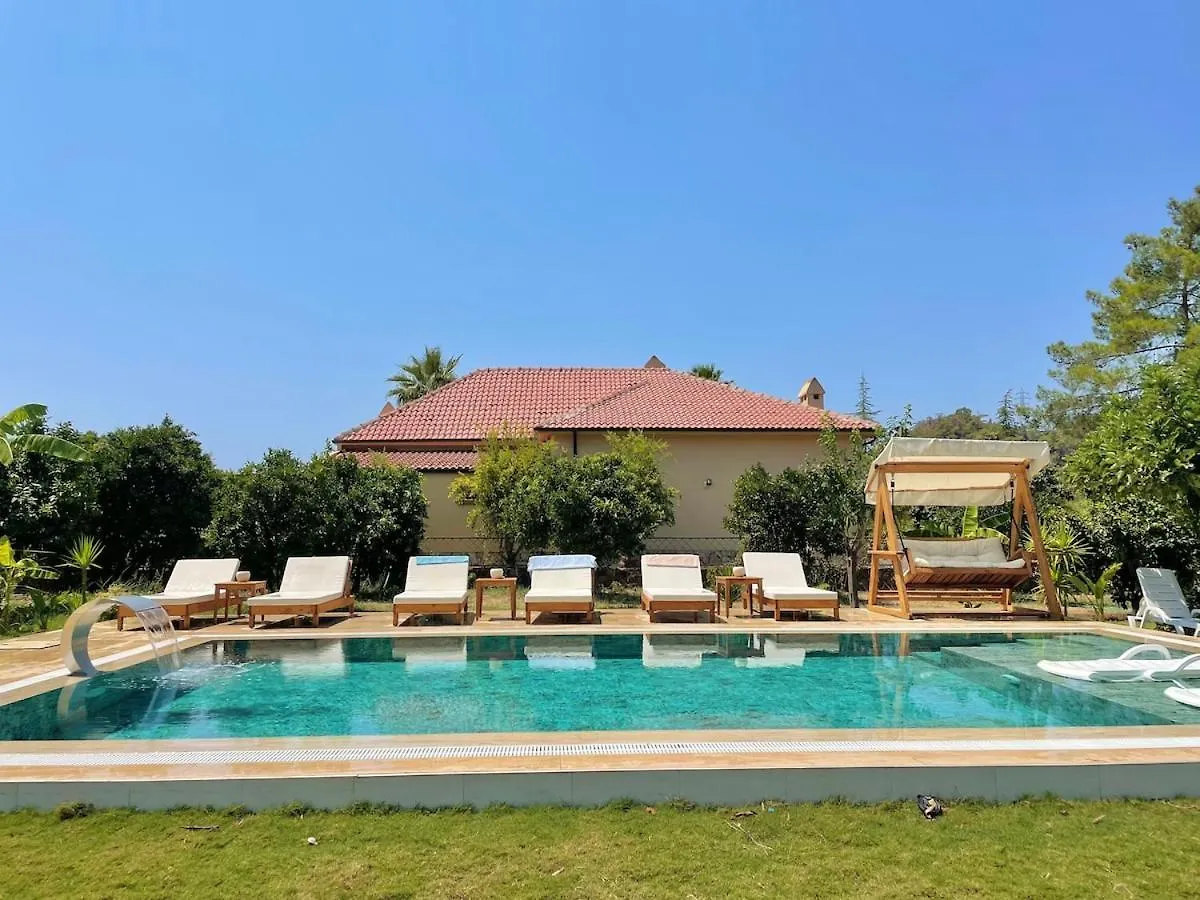 Big Villa With Pool In Marmaris Turcja