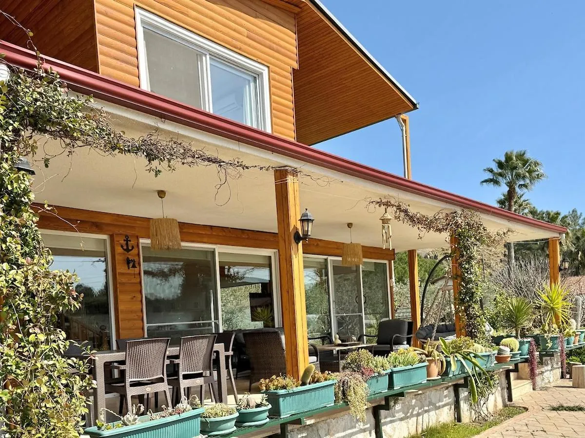 Big Villa With Pool In Marmaris